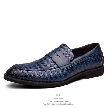 

Spring/Autumn men's casual leather shoes fashion blue gingham men shoes daily black pointed flat slip-on loafer men shoes