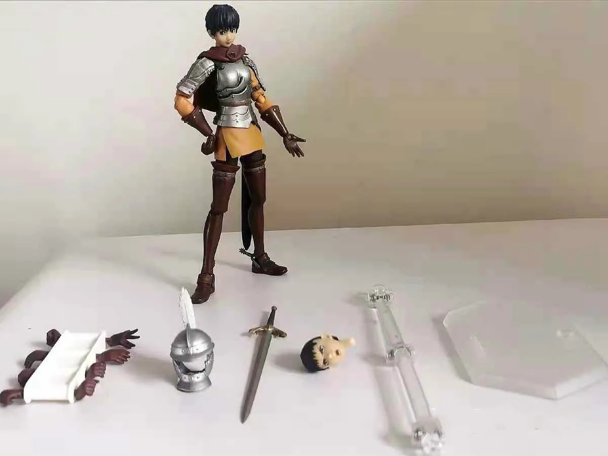 Japan action anime figma Berserk Casca moveable PVC figure with armor figurine collectible model toys dolls