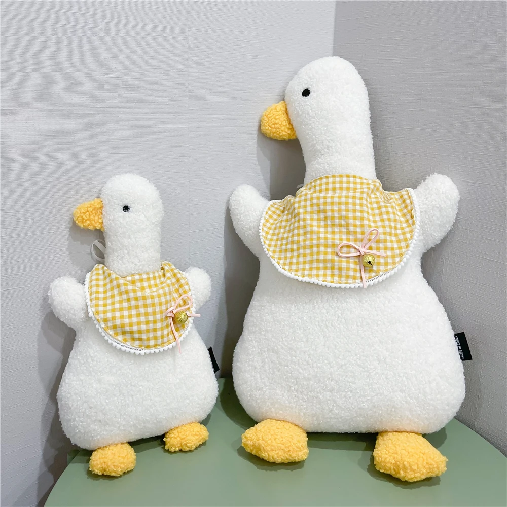 

30/50cm Cartoon Plush Toy Cute Duck Doll Soft Scarf Duck Pillow Comfortable Sofa Bed Back Cushion Home Decoration Xmas Gifts