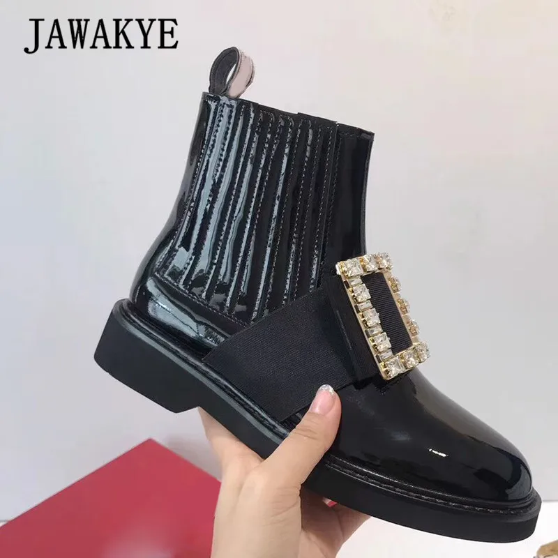 JAWAKYE стразы; ботильоны с квадратной пряжкой; женские Ботинки martin из лакированной кожи со шнуровкой и боковой молнией; женские модные ботинки «Челси» на плоской подошве - Цвет: crystal buckle
