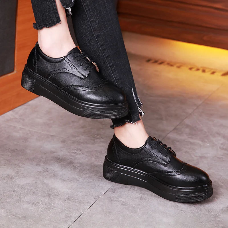 British Style Patent Leather Oxford Shoes For Woman Carved Soft Bottom Flat Platform Women`s Brogues Shoes Size 33-43 Creepers (31)