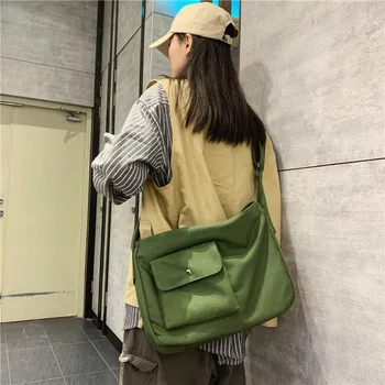 

Small fresh Japanese literary canvas bag tooling wind student single shoulder diagonal bag large capacity retro messenger bag