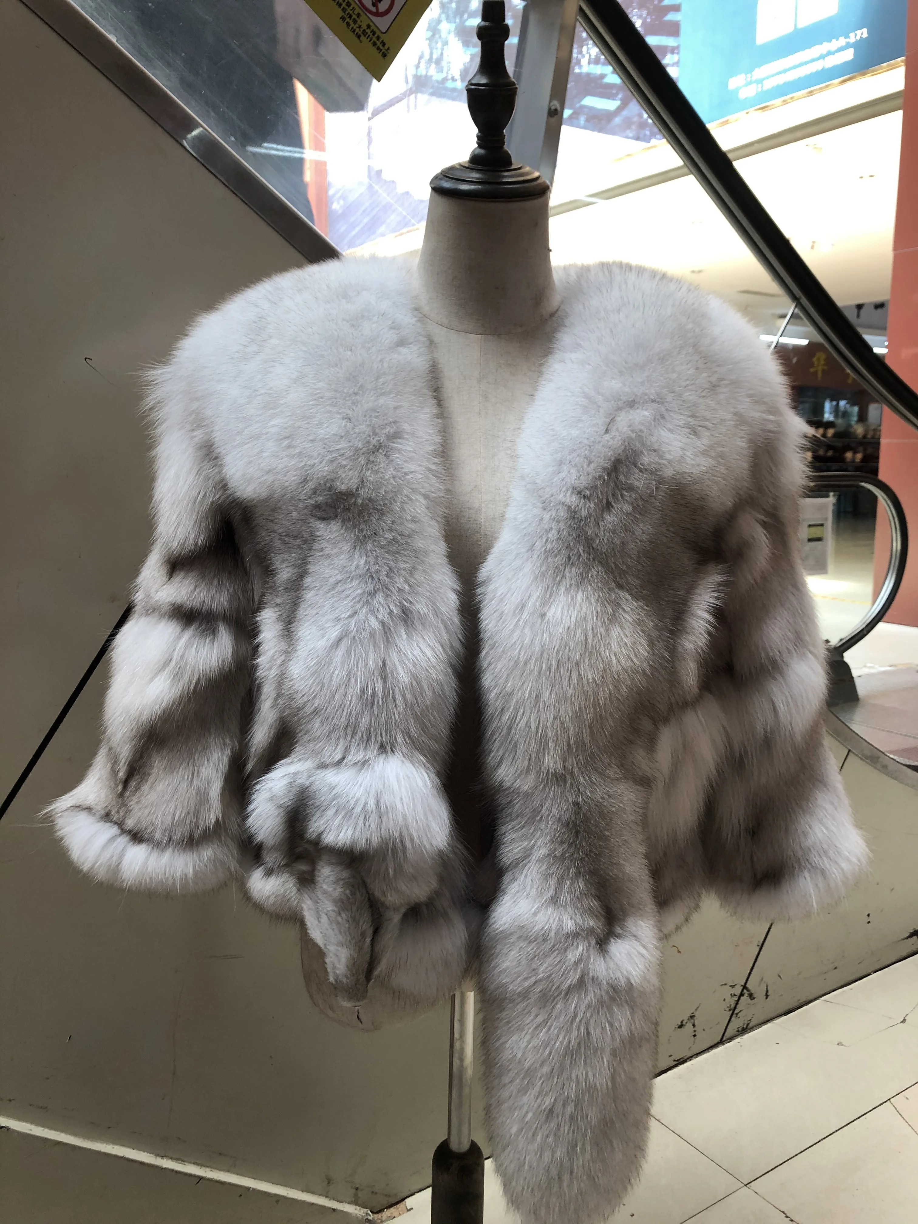 

Women's winter coat fox fur coat placket full fox fur coat veritable natural real fox fur coat luxury fur coat