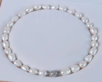 

9-10MM white Freshwater cultured pearl necklace 18" LL003