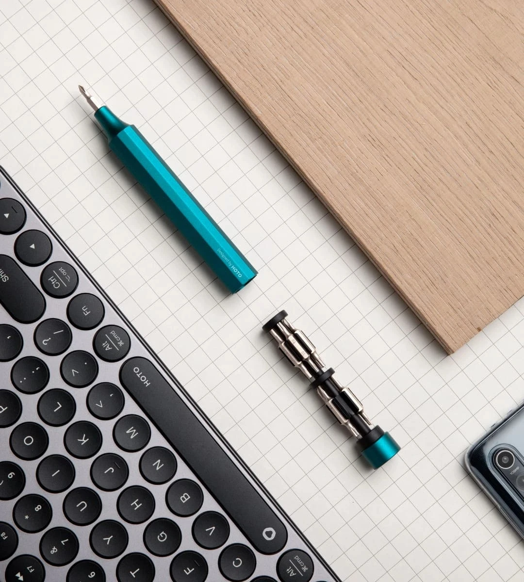 HOTO Multi-purpose Precision Screwdriver Aluminum Alloy Magnetic Bits 24 in 1 Mini Portable Multi-functional Screw Driver Set