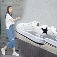 Белая женская обувь; коллекция года; сезон лето; сетчатая обувь на плоской подошве; Цвет Красный; дышащая спортивная обувь с перфорацией; белые туфли в иностранном стиле