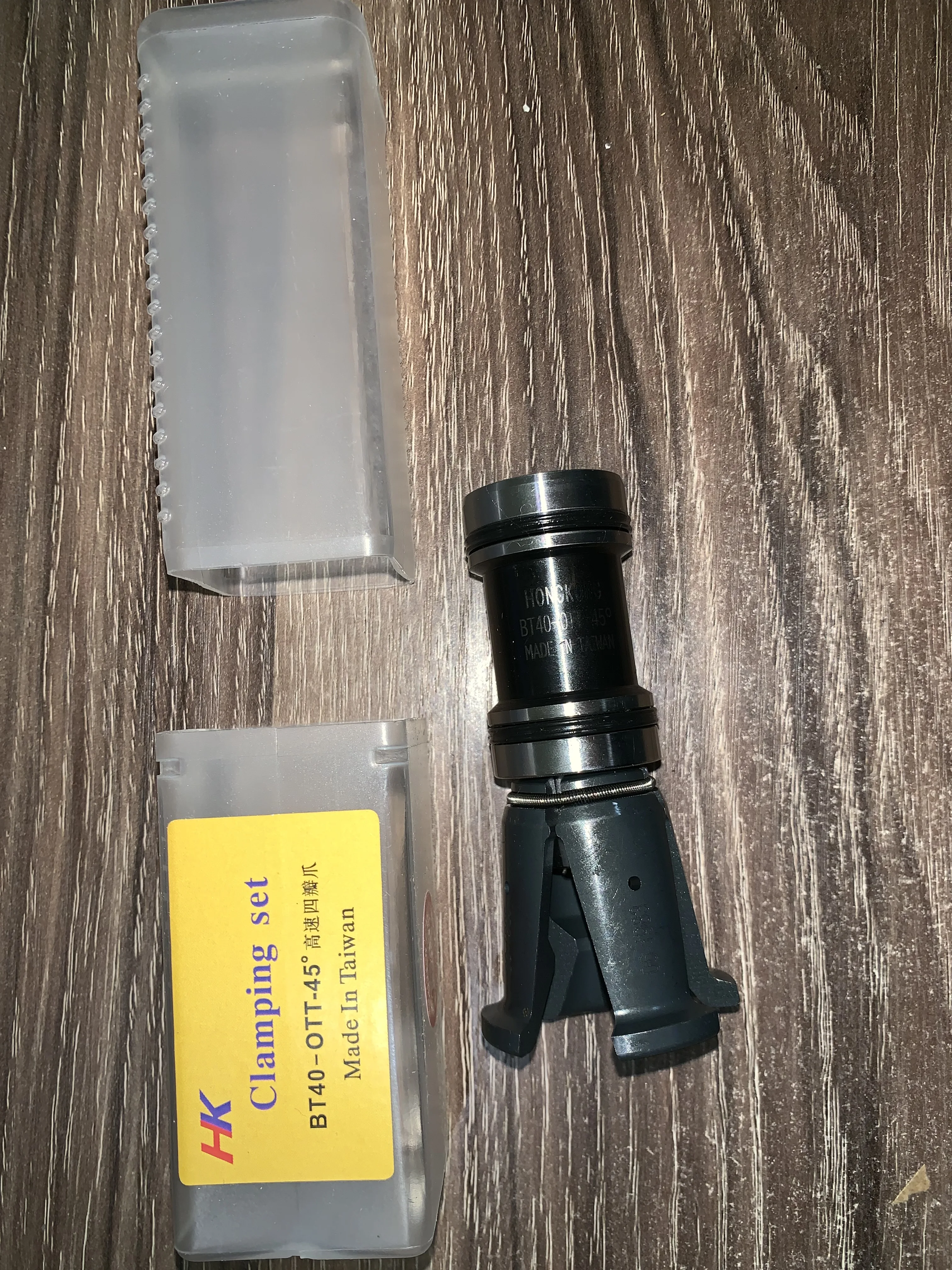 

Аутентичные Taiwanese шпиндельные когти BT30, BT40, BT50 45 градусов тяговые когти шпиндель когти