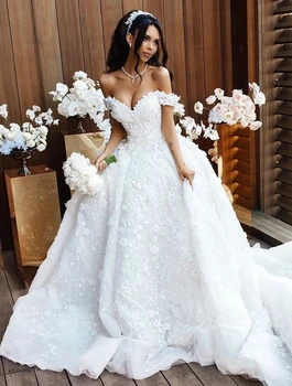 

Wedding Dress with Overskirt Off-the-Shoulder Wedding Dresses Bridal Gowns Lace Appliques Wedding Gown with Detachable Train