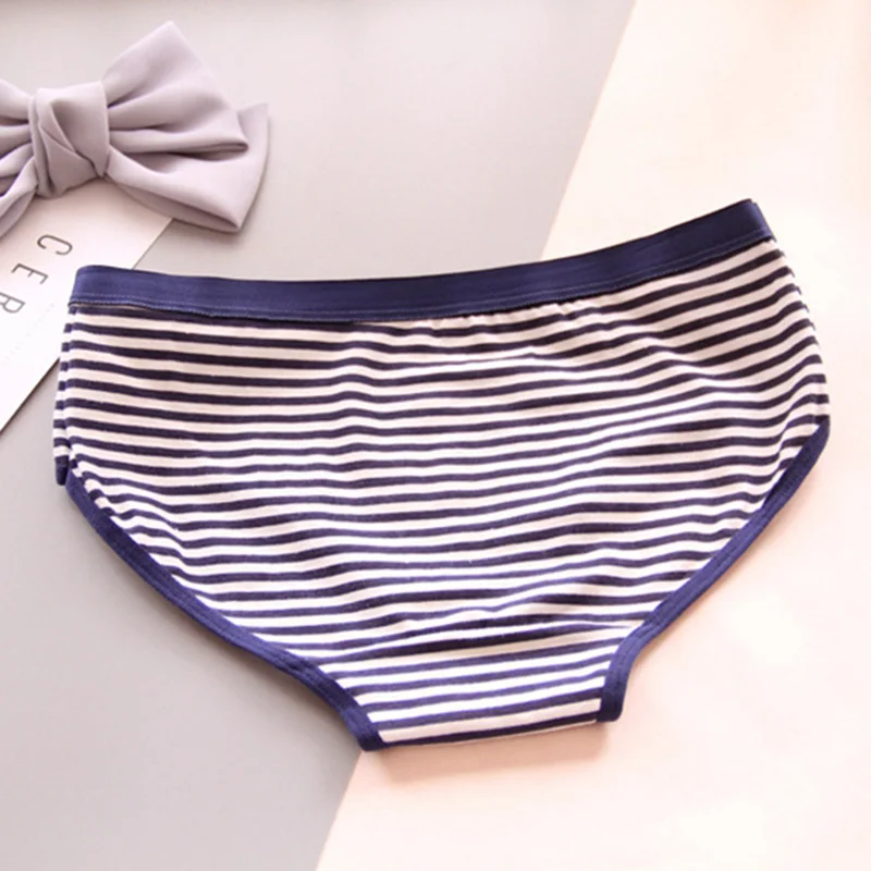 4700643237_1000337947