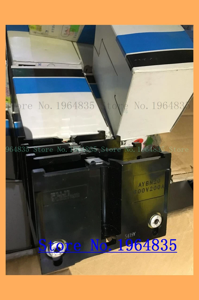 

AYBN203-5 AYBN20 600v200A