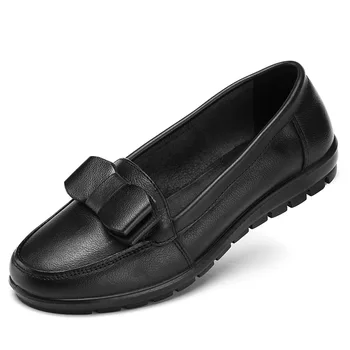 

Cowhide mother single shoes female middle-aged flat bow shallow mouth shoes.