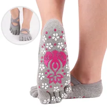 Для женщин Фитнес Пилатес балет пять пальцев упражнения эластичные Нескользящие пота тренажерный зал Йога Носки дышащий танец с повязкой