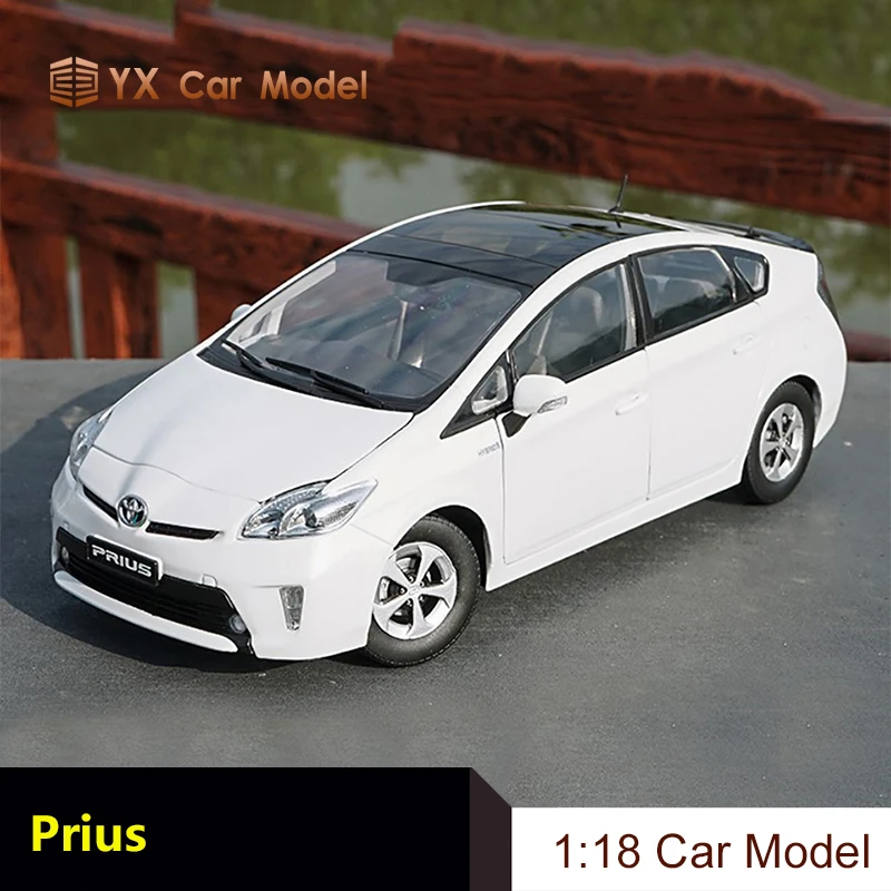 Оригинальная гибридная электрическая модель автомобиля 1:18 FAW Toyota Prius TOYOTA PRIUS |
