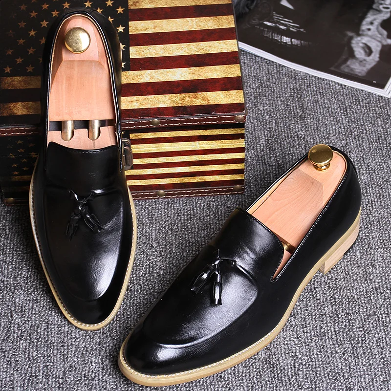 Herenschoenen zapatos charol hombre обувь на плоской подошве комфортная Мужская sapatos sociais masculinos Водонепроницаемые кожаные лоферы с кисточками