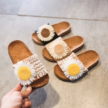 

Kids Cork Slides with Small Daisies Flower Rubber Sole for Girls Shoes Comfortable Anti-slipper for Summer Breathable Beach Shoe