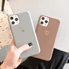 Ottwn Simple solide couleur marron gris amour coeur coque de téléphone pour iphone 11 pro X XR XS Max SE2022 7 8 Pro 6 6s Plus housse souple en TPU ► Photo 2/6