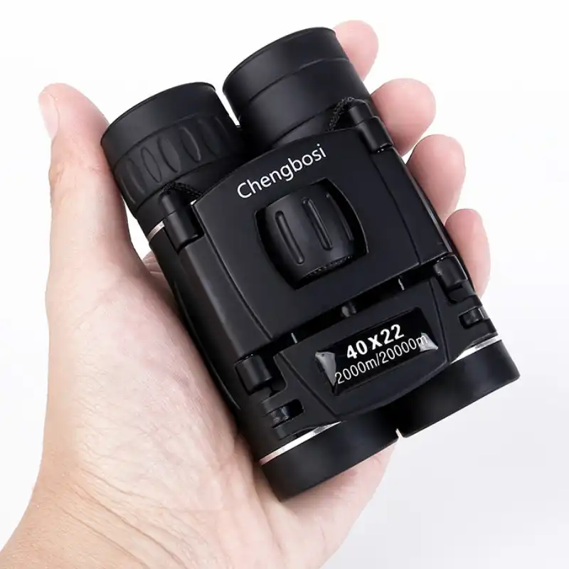 compact zoom binoculars