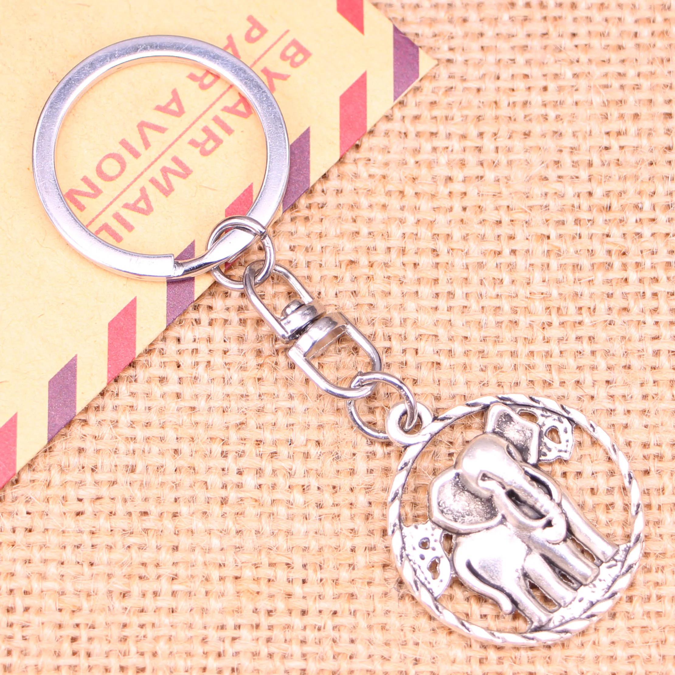 New Fashion Keychain 28 mm circle elephant Pendants DIY Men Jewelry Car Key Chain Ring Holder Souvenir For Gift | Украшения и