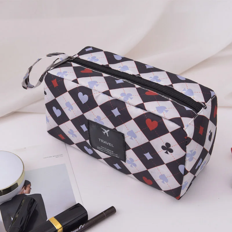 Новая косметичка с рисунком из мультфильма женская сумка для макияжа в путешествии цветочный туалетный мешок большой емкости сумки косметический ящик для хранения - Цвет: 5