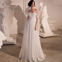 Classical Bridal Dress 2021 Sleeveless Lace Up Back Mild Strapless Chiffon Pleat Appliques Wedding Gowns Court Train Custom Made