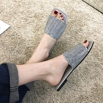 

2020 New Summer Slippers Open Toe Flat Heel Casual Women Flats Sandals Female Weekends Holiday House Shoes Slides Dargs