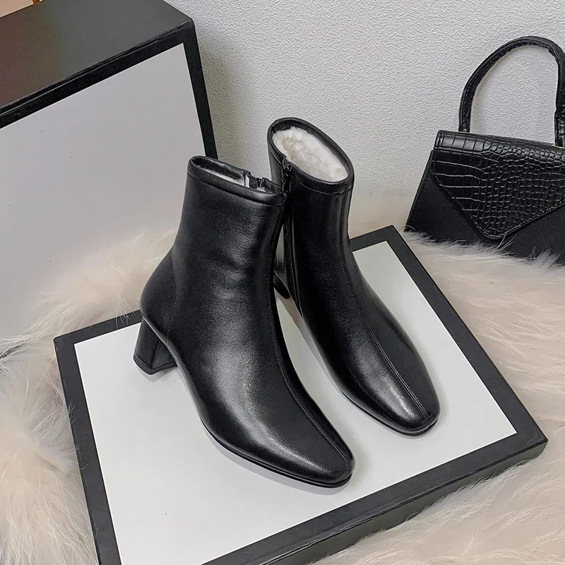 

QZYERAI Winter Genuine Leather Snow Boots Women Warm 100% Wool Shoes Female Fashion Fur High Heels Party Boots