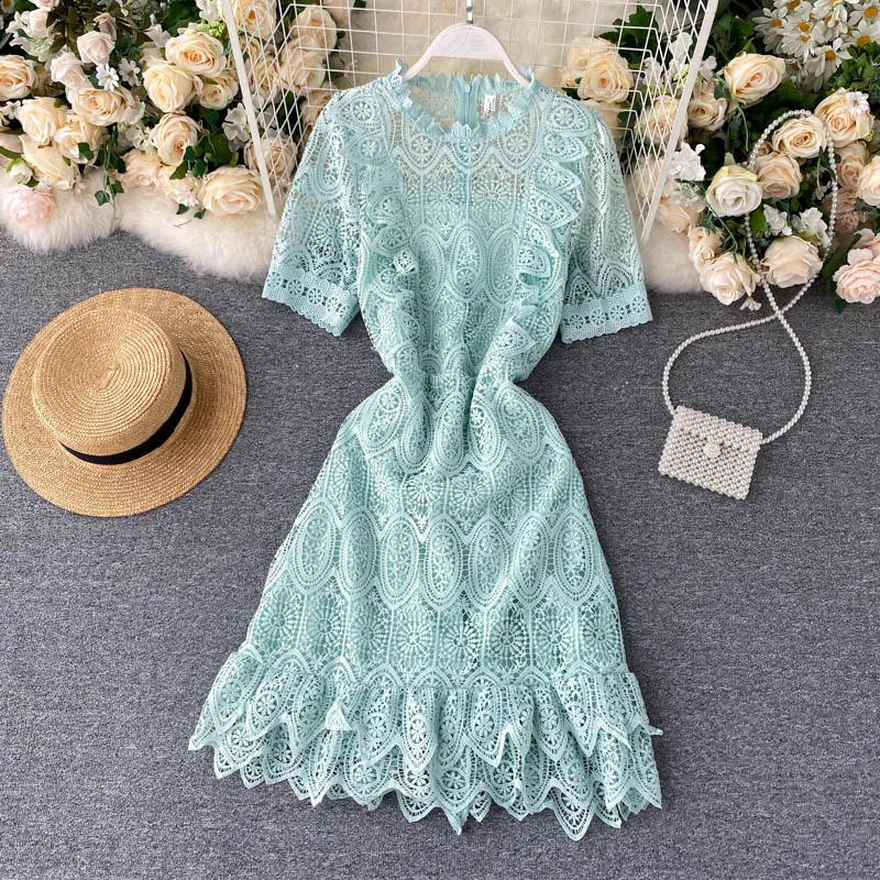 Lady Court Dress Women 2020 New Fashion Sexy Round Neck Short Sleeve Hollow Lace Ruffled Slim Solid Color Elegant Vestidos H969