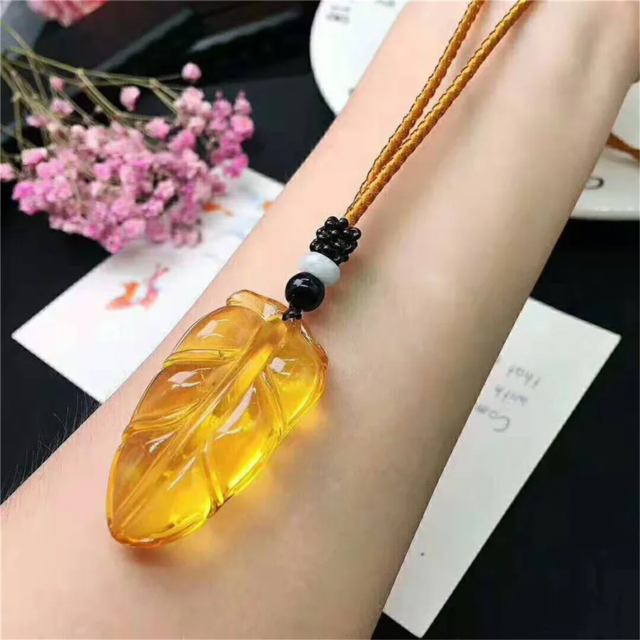 

Genuine Natural Yellow Amber Pendant Healing Crystal Leaf Shape Bead Amber Pendant Necklace