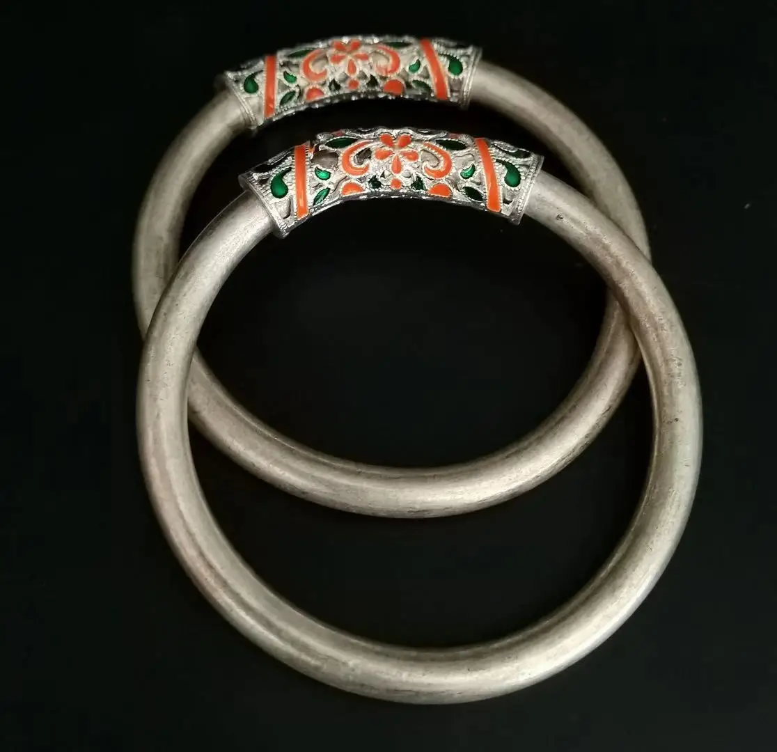 

1pc Antiques miscellaneous Tibetan Silver Miao silver bracelet ethnic wind round silver bracelet