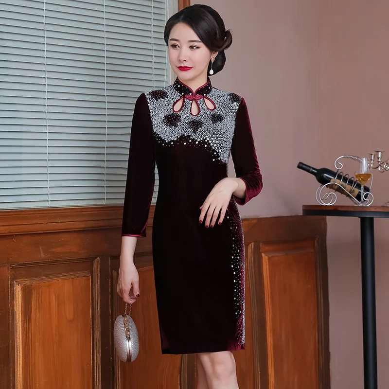 

2019 Promotion Spandex Cheongsam New Improved Retro Ordered Bead Slim High Grade Dress Winter Walk Show Women's Banquet Skirt