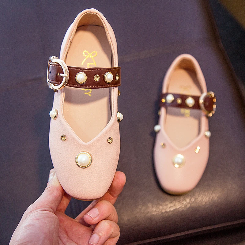 little girl off white dress shoes