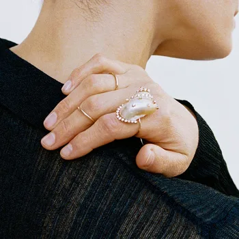 

2020 New ZA Fruit Ring Korean Elegant Cute Pineapp lDruzy Stone Couple Rings Wedding Party Finger Jewelry Wholesale Chic Gift