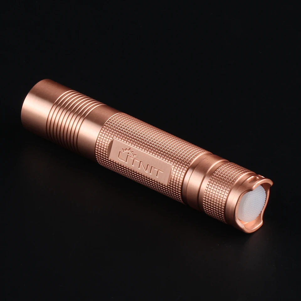 https://ae01.alicdn.com/kf/H68734eb3abde4050b0fbd2022ffa0e77v/Copper-S2-flashlight-surface-with-checkered-texture-pls-note-LED-and-driver-in-the-comment.jpg_960x960.jpg