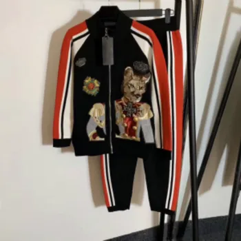 

2020 Autumn Nail Bead Embroidery Pattern Long Sleeve Knitted Coat Knitting Casual Pants Stripe Color Contrast Edge Women Suit