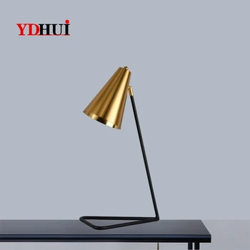 

Light and Luxurious Post-modern Metal Wind Horn Desk Lamp Creative Office Studio Desk LED Individual Model Desk Lamp