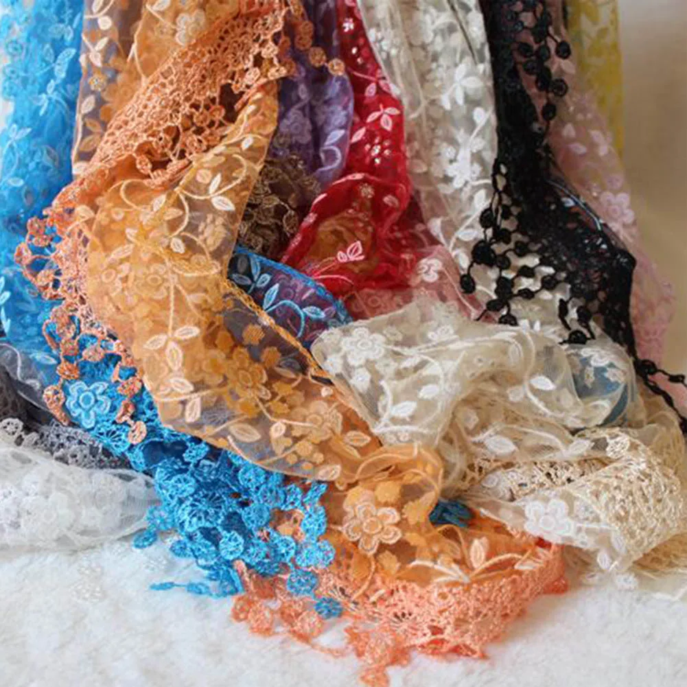 Ширина шарфа с принтом, модная женская кружевная шаль с кисточками, элегантная шаль для работы, отдыха, однотонная шаль красного и розового цветов, аксессуары