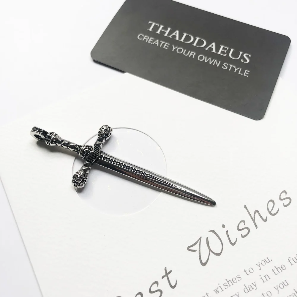 펜던트 해골 칼, 브랜드의 새로운 보석 유럽 스타일  액세서리 여성 남성을위한 빈티지 선물