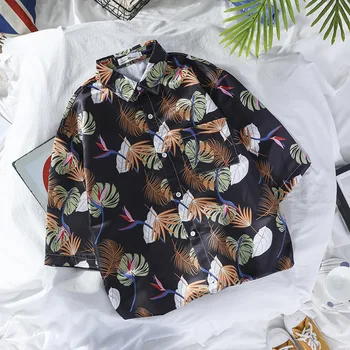 

2020 new summer men beach short sleeve shirts men's Thin loose floral shirt men autumn printing shirt Fashion warm man tops