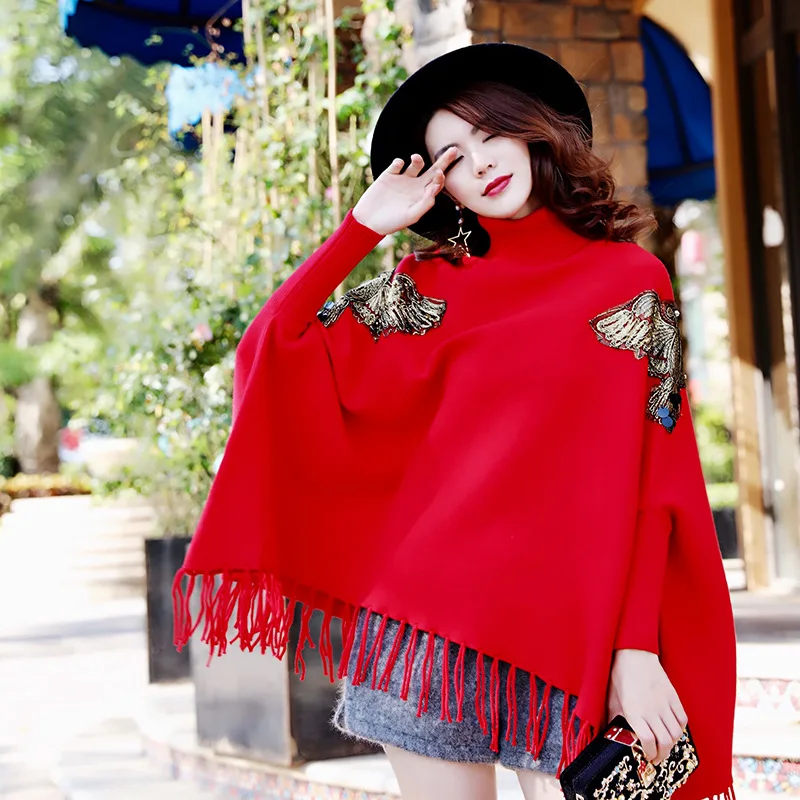 

New Winter Women Runway Knitted Wool Sweater Embroidery Gold Beading Eagle Tassel Poncho And Cape Turtleneck Pullovers Outwear