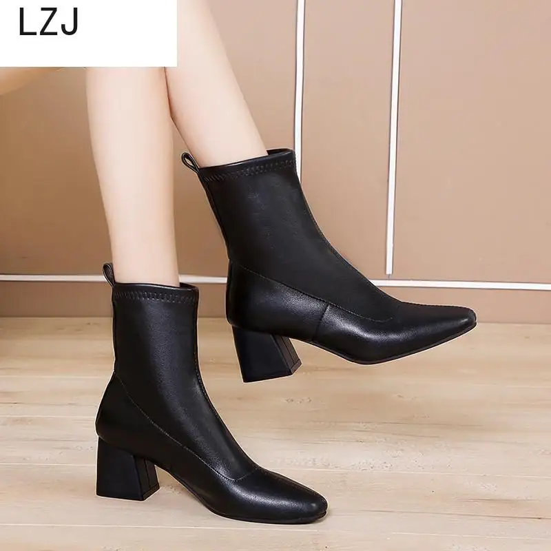 

Women Side Zipper Comfortable Square Heel Ankle Boots Fashion Square Toe Keep Warm Winter Shoes Platform Boots Zapatos De Mujer