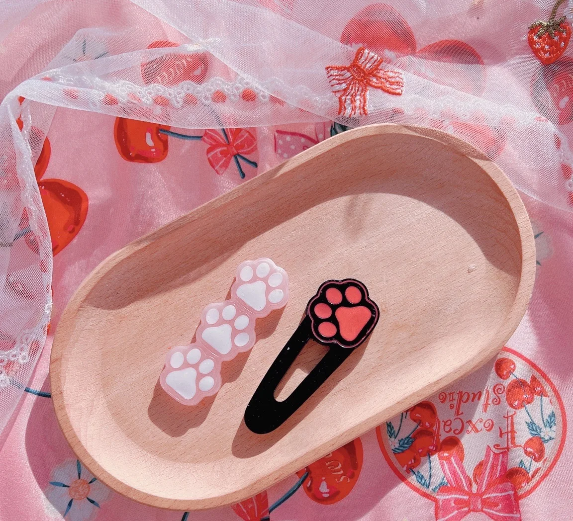 Wsy-198 3D Cute Cat Paw Quicksand Paw Hair Clip Resin Shaker Mold Stampo In Silicone Replica Fatta A Mano