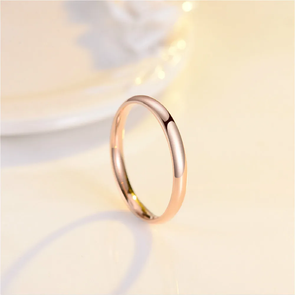 

Hot Sale Titanium Steel Rose Unisex Gold Anti-allergy Smooth Simple Wedding Couples Rings