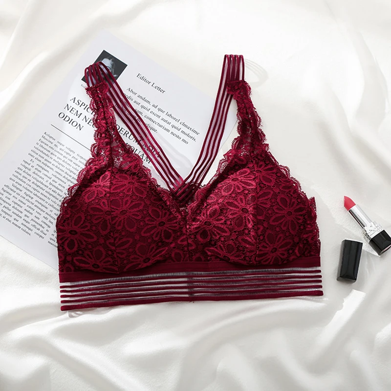 Seamless Black White Bras For Women Plus Size Bra Floral Lace Bralette Women 3/4 Cups Sexy Brallete Padded Wireless Bra Push Up