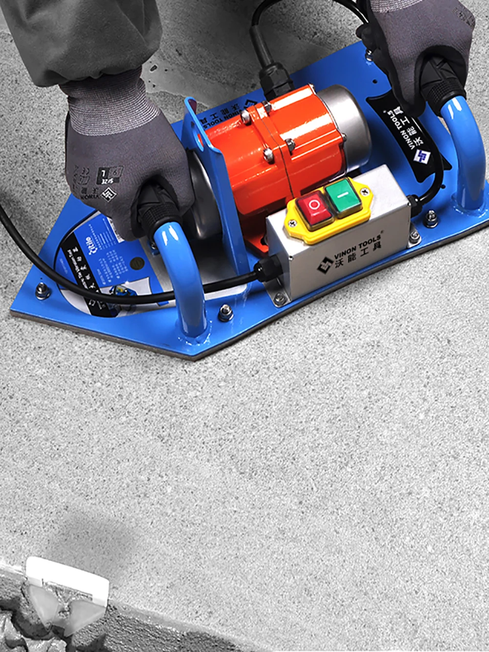 Вибратор для укладки плитки