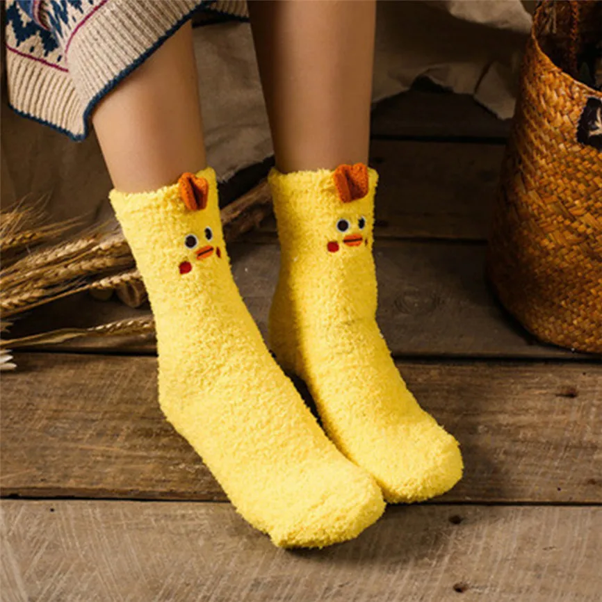 Милые женские шерстяные домашние носки с героями мультфильмов осенне-зимние теплые женские нескользящие пушистые коралловые плотные бархатные носки z3