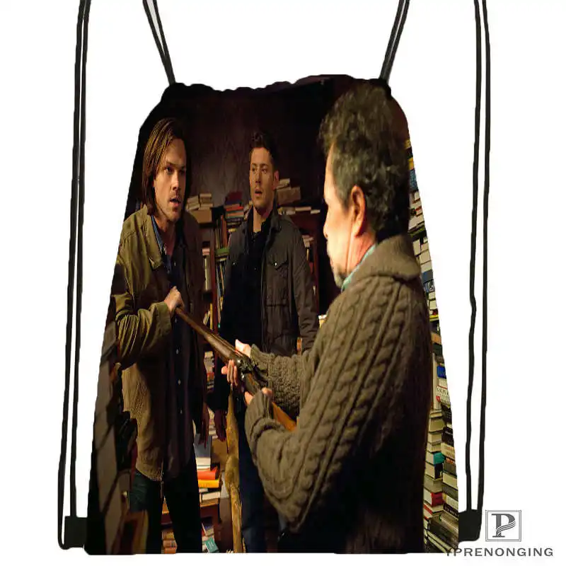 Drawstring Backpack Пользовательские сверхъестественная ТВ походная сумка на шнурке милый рюкзак для детей(черная спина) 31x40 см#180531-02-48 - Цвет: Drawstring Backpack
