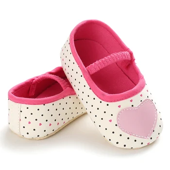 

Baby Shoes Newborn Baby Girls Fashion Dot Print Love Anti-Slip First Walkers Soft Sole Shoes Hook&Loop chaussure bebe fille