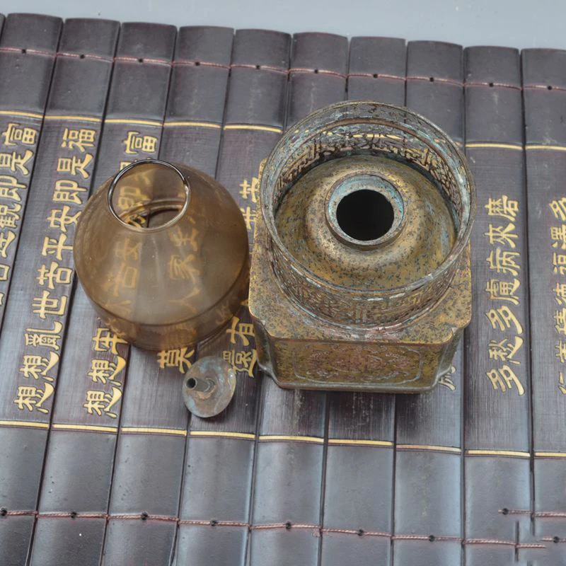 Китайская древняя тибетская медь. Длинные керосиновые лампы долговечности