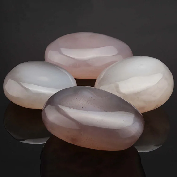 

Natural Primary Color Agate Water Gallbladder Hand Pieces Non-Carving Jade Hand Pieces Water Gallbladder Chalcedony Playing Piec
