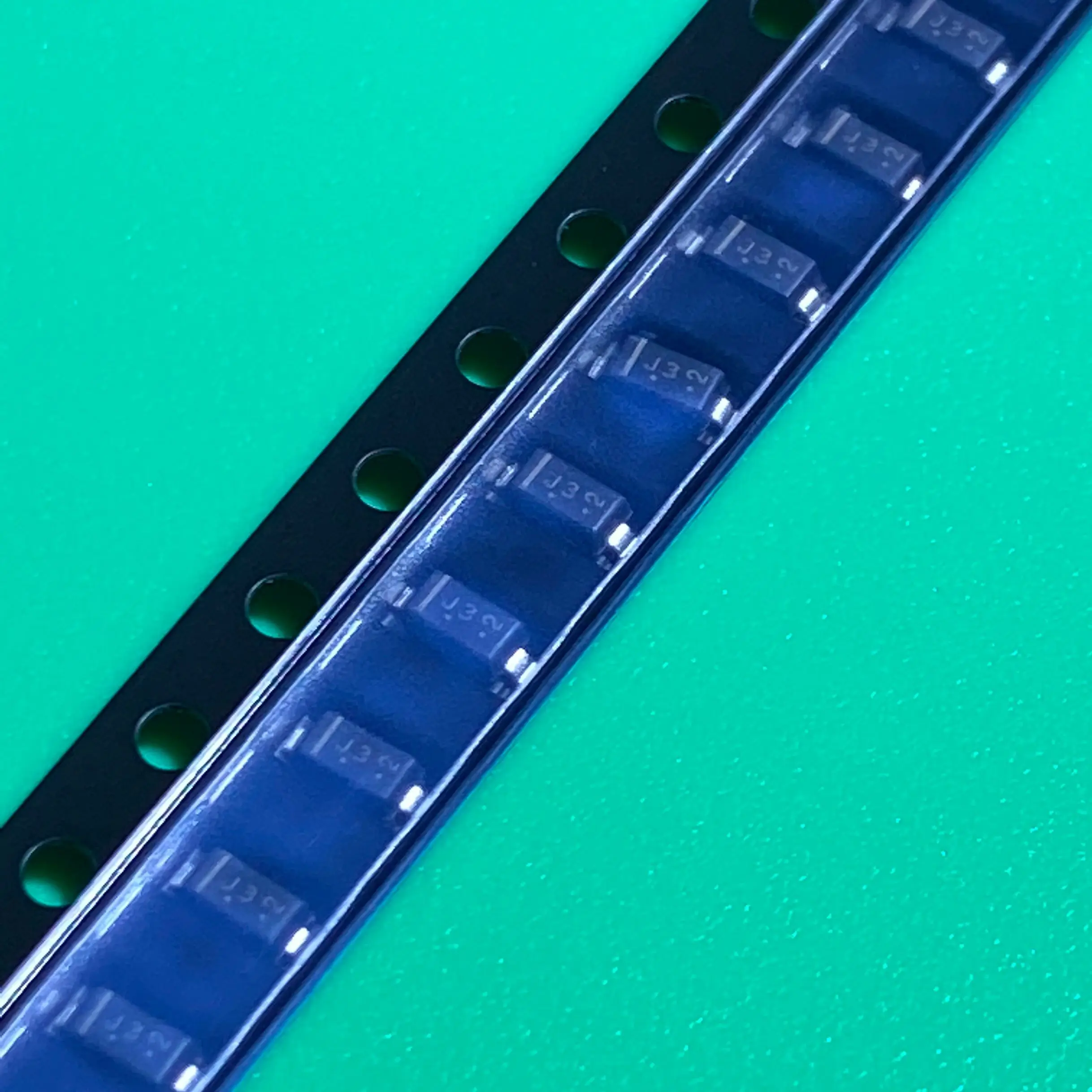 100 шт./лот MMSZ5248BT1G SOD123 J3 MMSZ5248BG DIODE ZENER 18 в 500 МВт SOD-123 J32 MMSZ5248BTG LMSZ5248BT1G 5248 | Обустройство